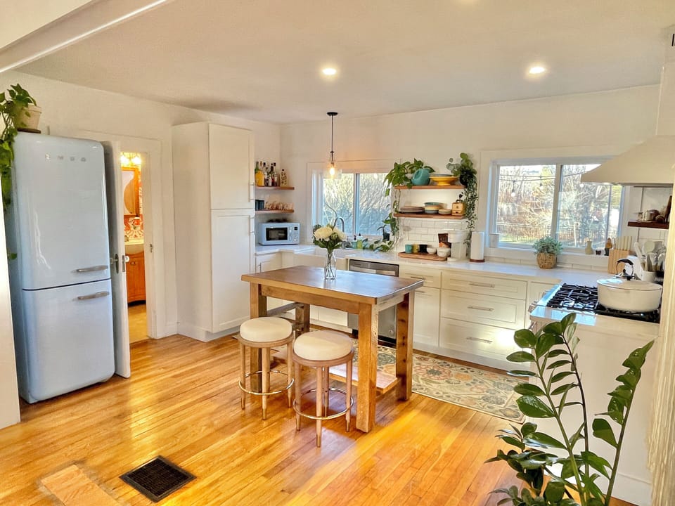 Full Kitchen with island seating for two.