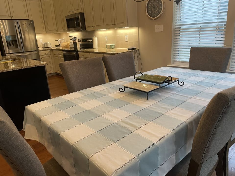 Dining room, seat 8 - 10