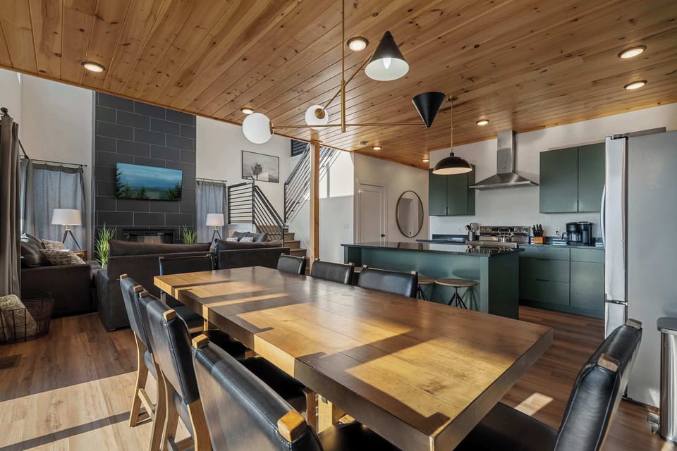 Spacious dining table with tons of natural lighting.