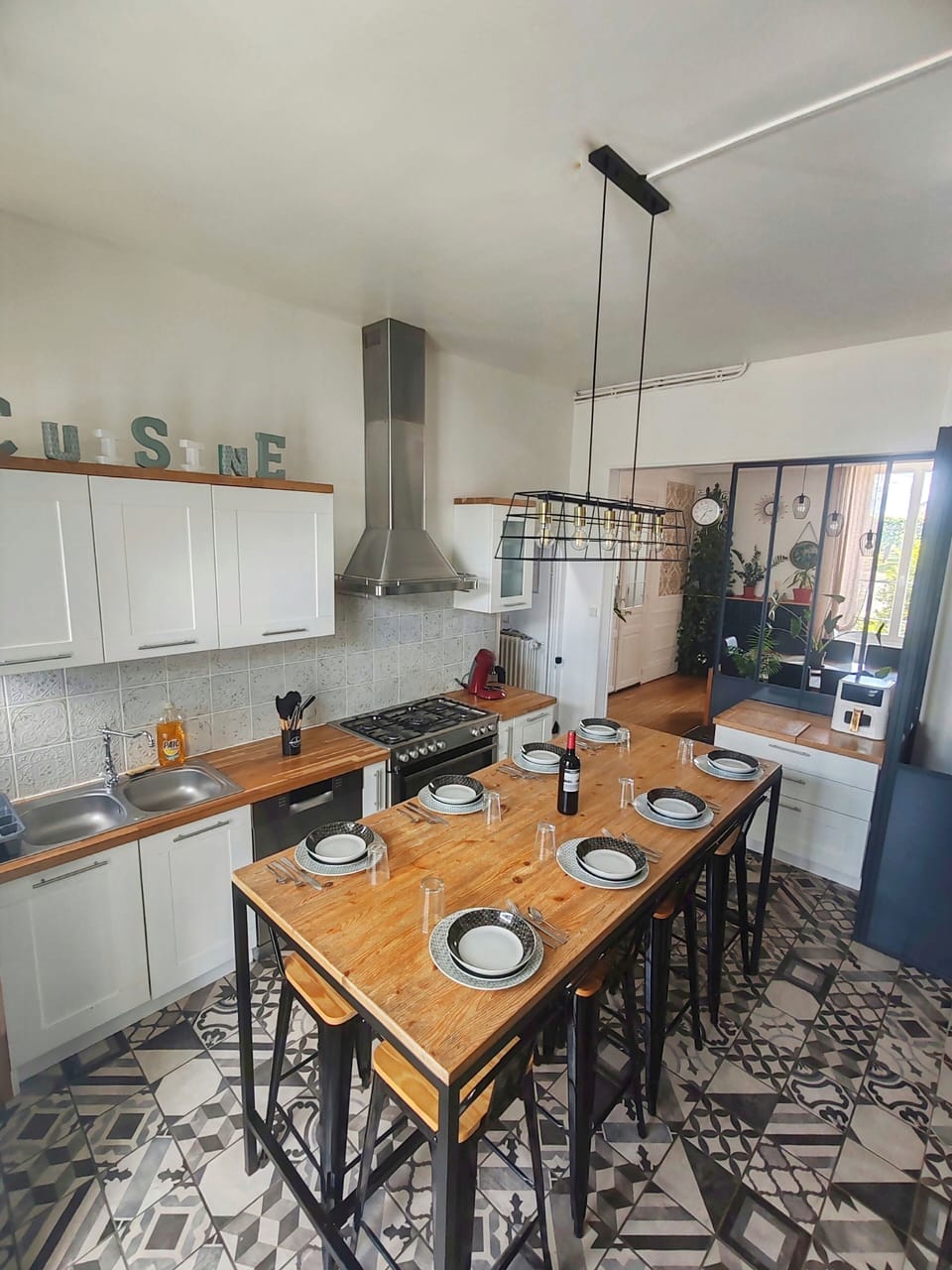 Private kitchen