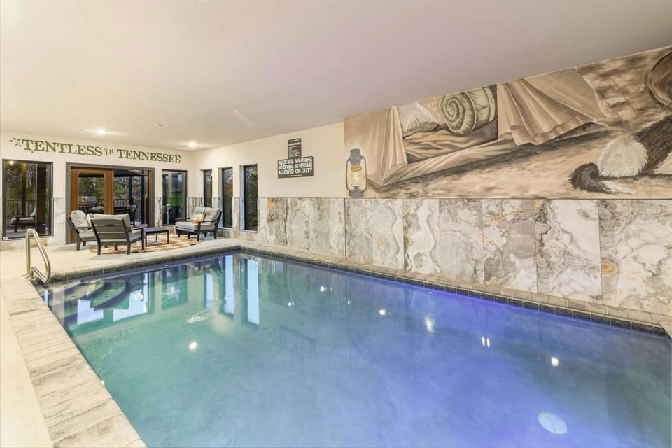 Tentless In Tennessee - Private indoor heated swimming pool