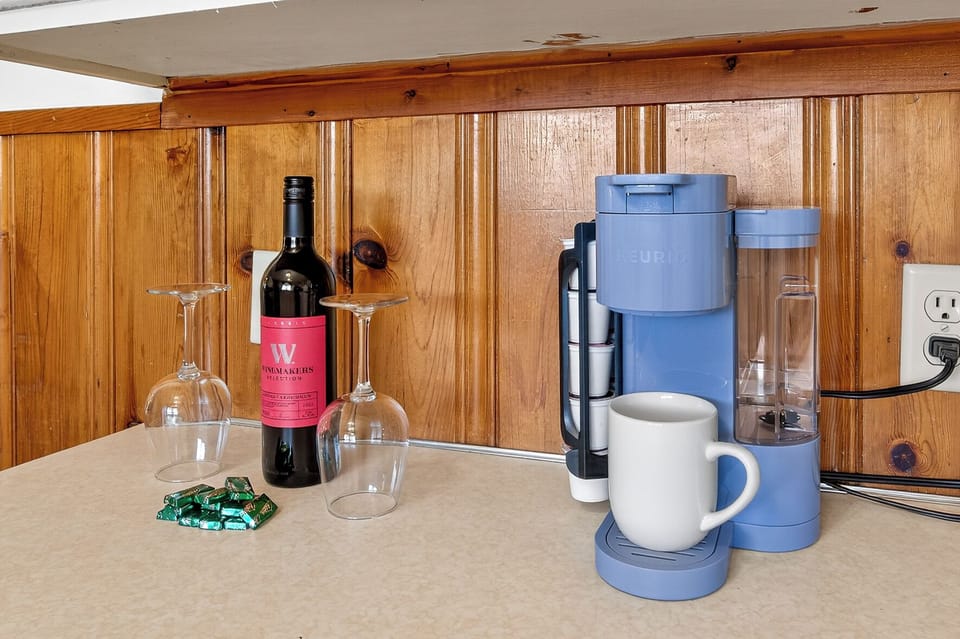 Keurig coffee with start supply of pods