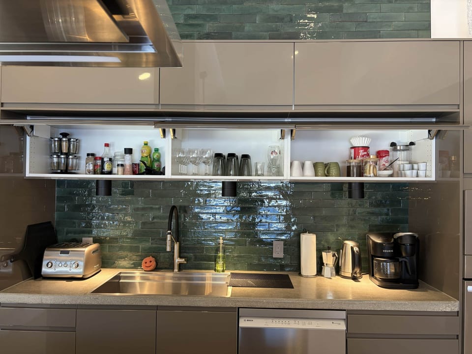 Fully equipped Nordic-style kitchen