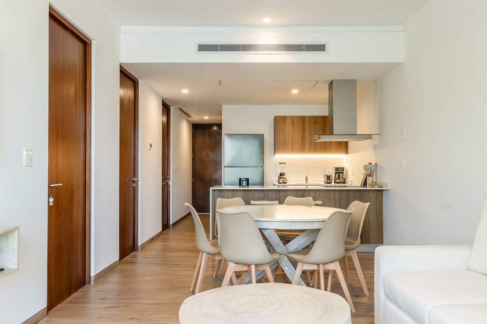 Dining room for 6 guest 
