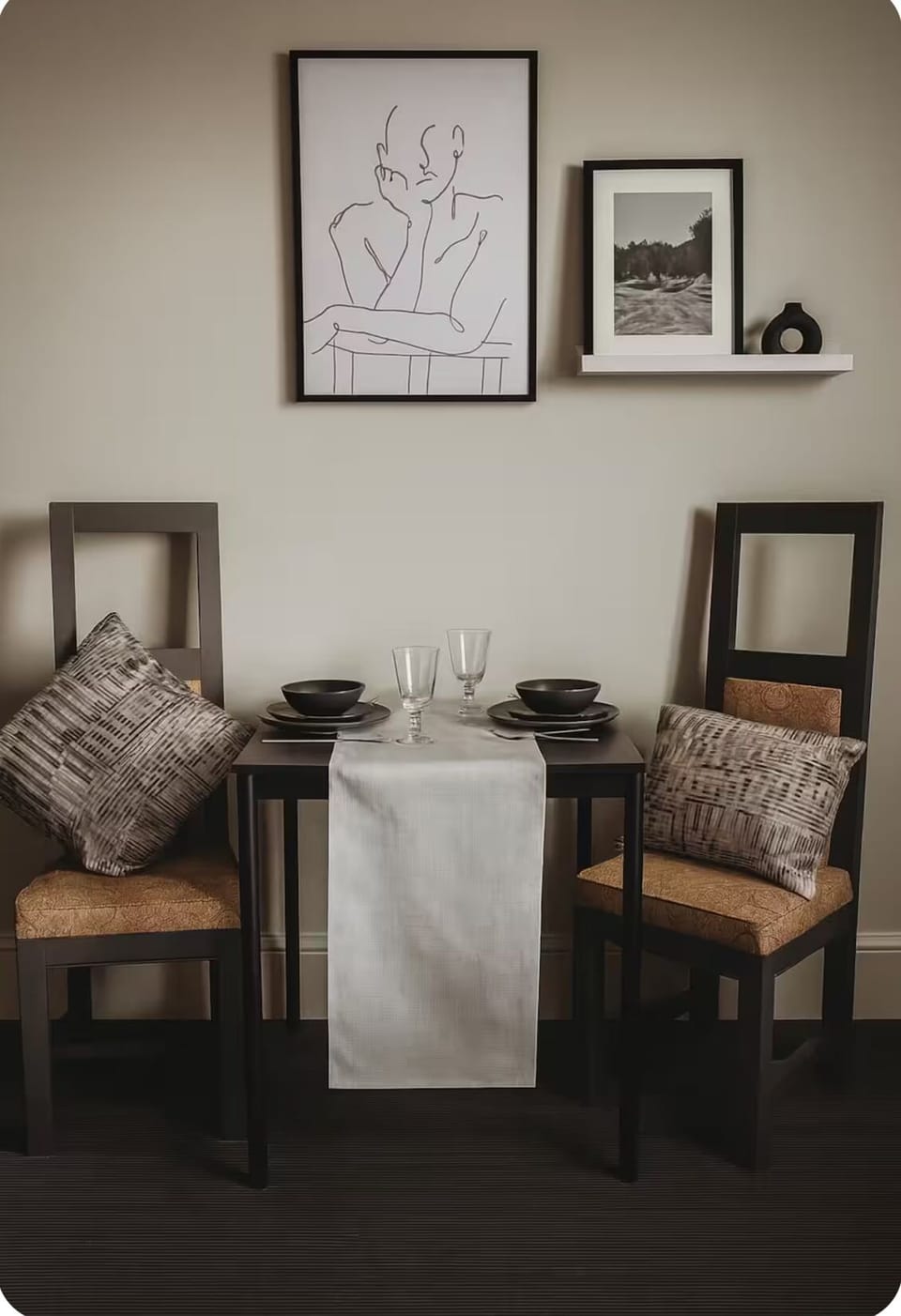Dinning area for those evenings in 