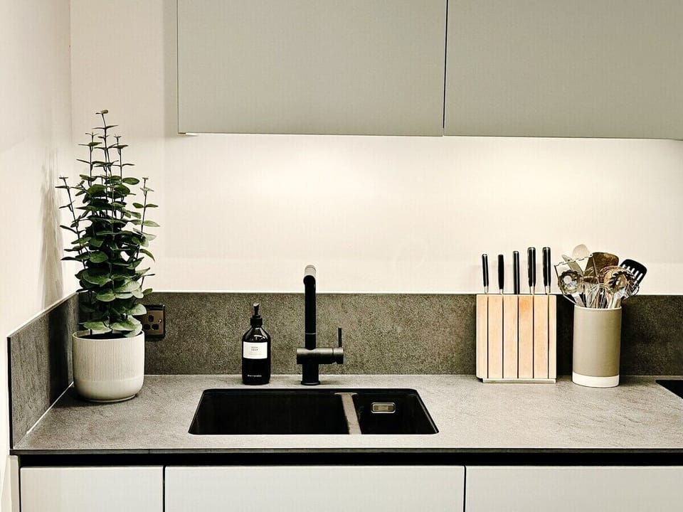 Kitchen Sink