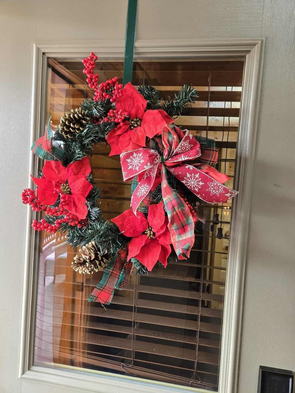 Bringing holiday magic to every corner.