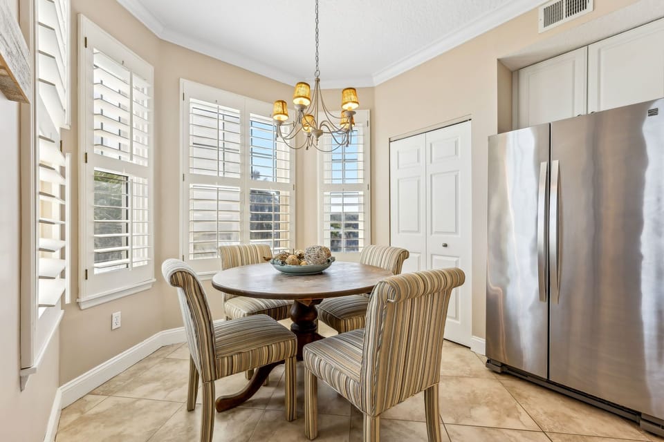 Breakfast Nook
