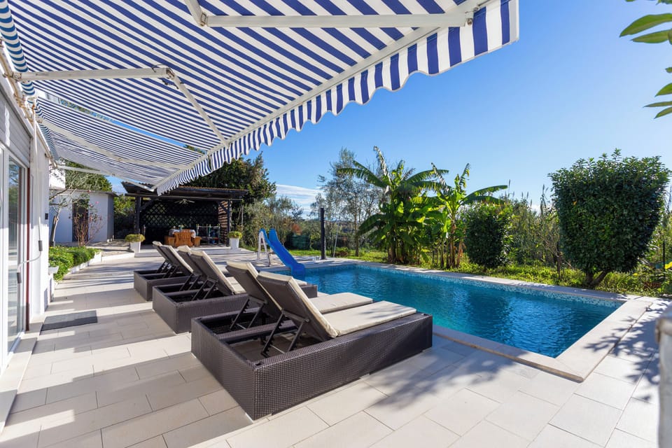 Private Pool