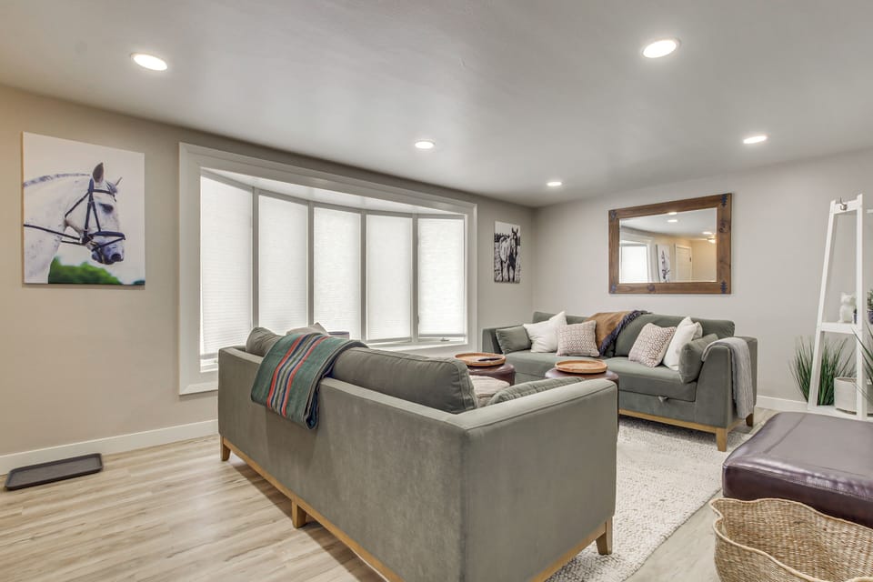 Green Bay Vacation Rental | 4BR | 2BA | Stairs Required | 2,388 Sq Ft