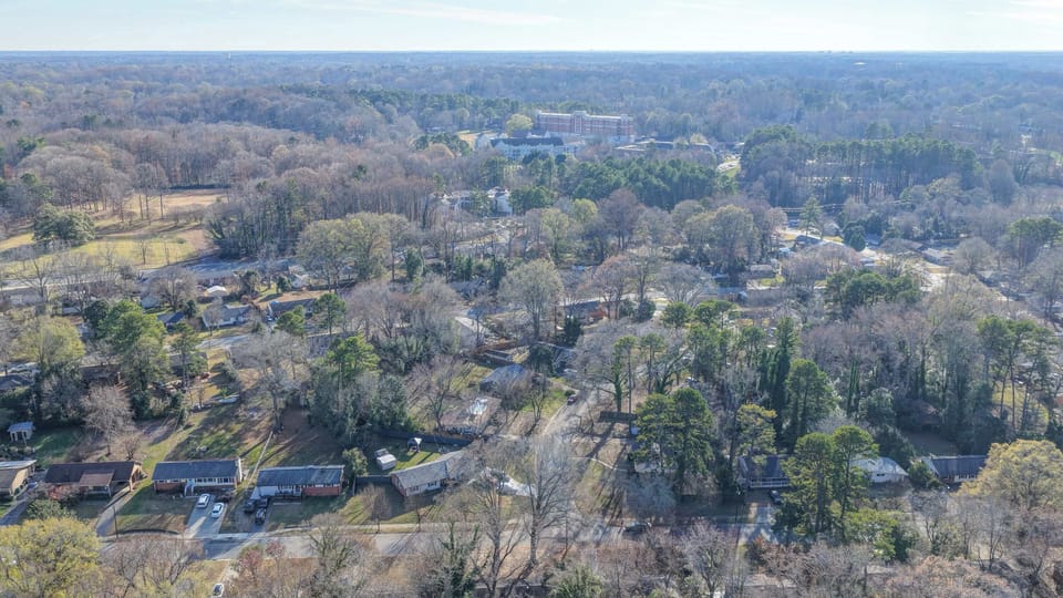 Aerial view of the surrounding neighborhood