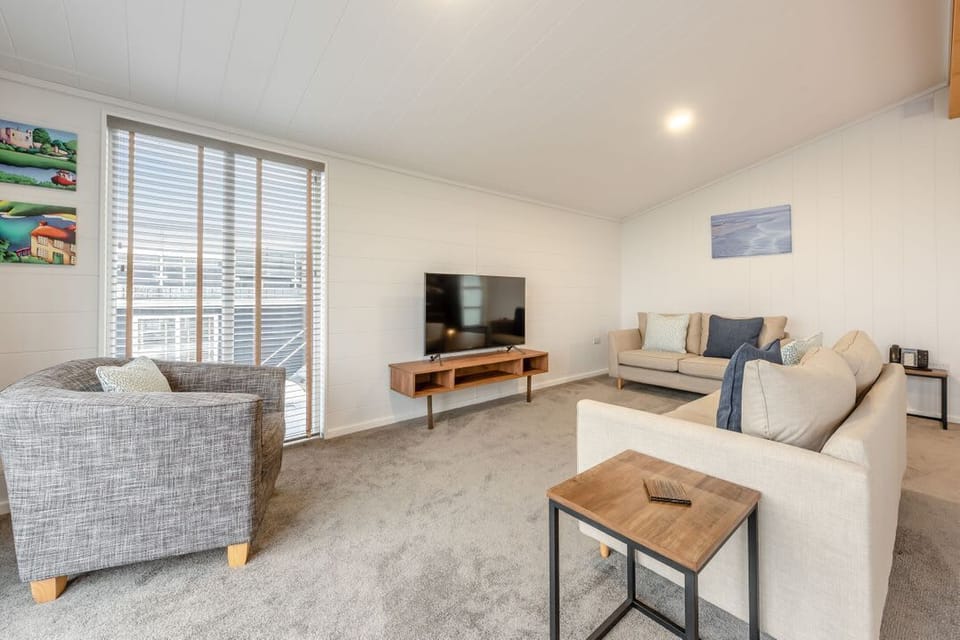 Sonnet 3 Spa (Pet) (Roof Terrace)