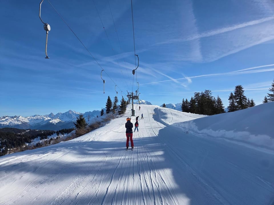 Snow and ski sports