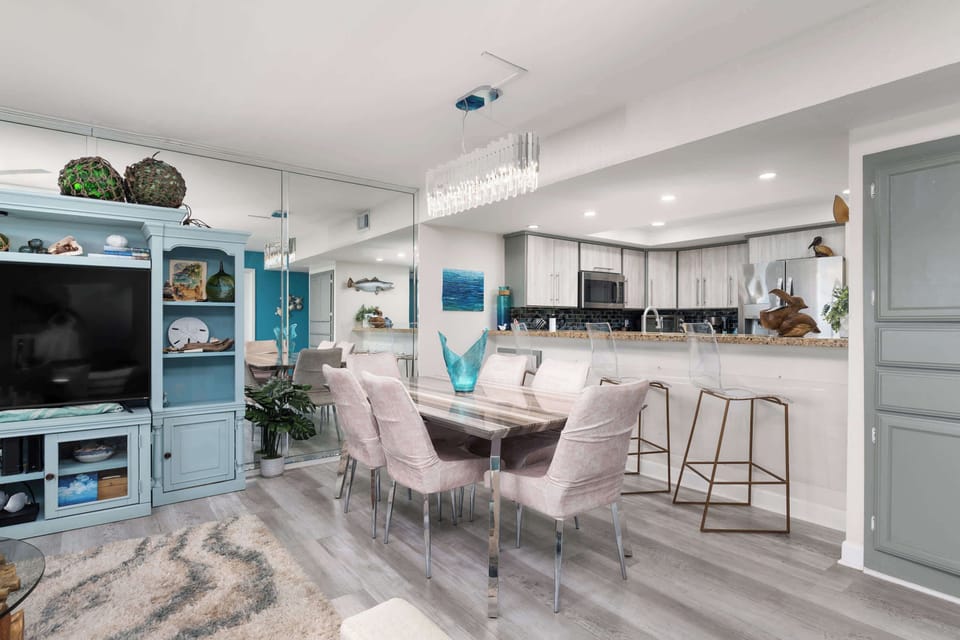 Open-concept dining space—perfect for meals together