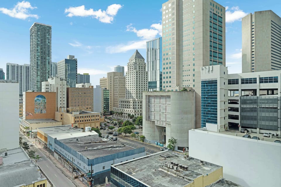 Enjoy the city panoramics