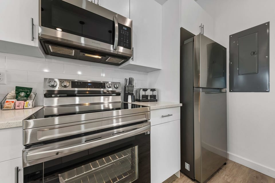 Cook with ease using sleek, modern kitchen appliances
