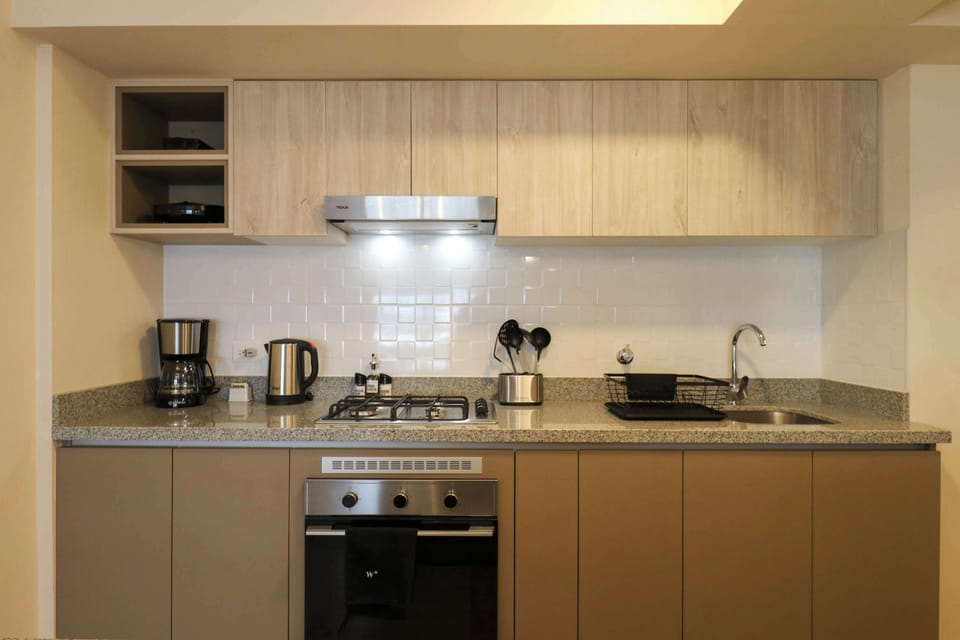 Clean and pleasant kitchen