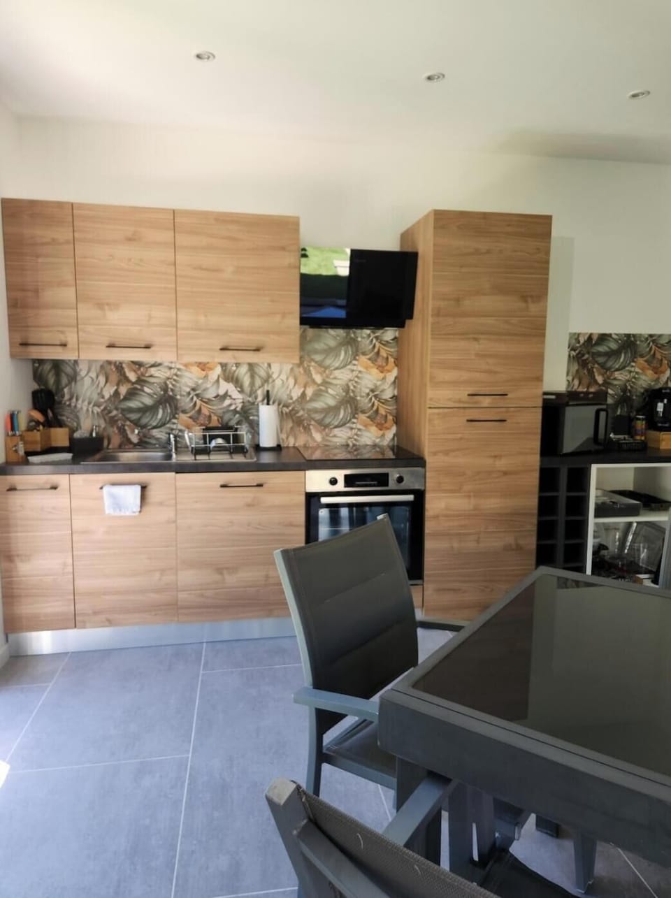 Private kitchen