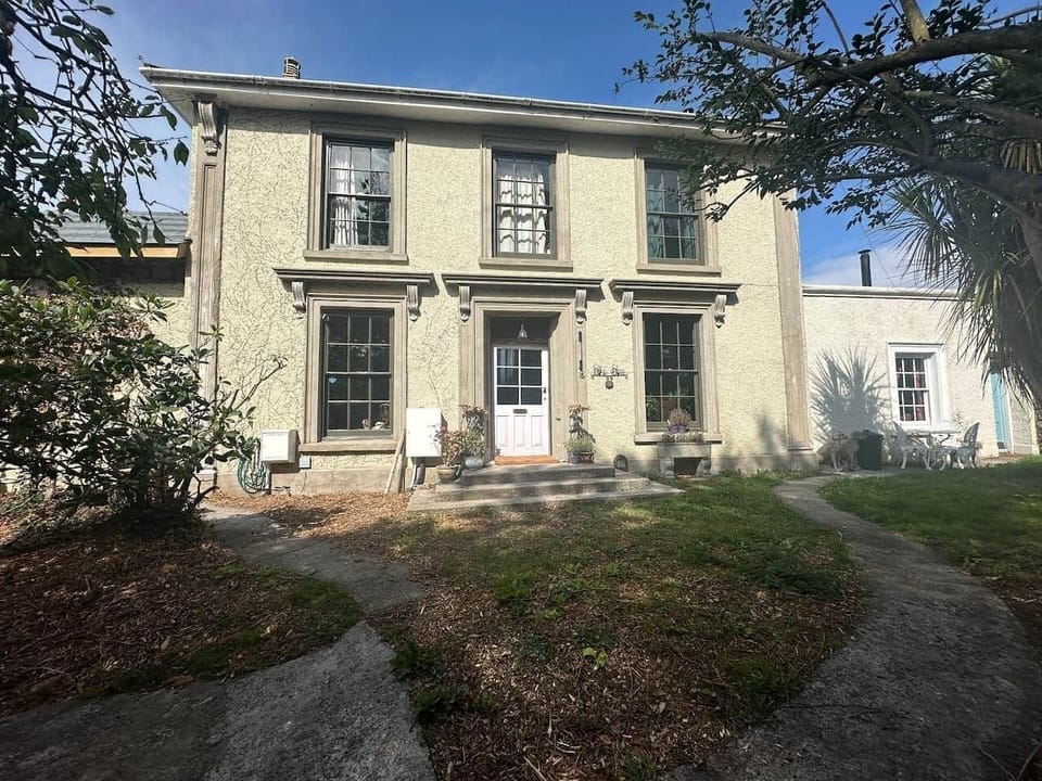 This is the front of house.