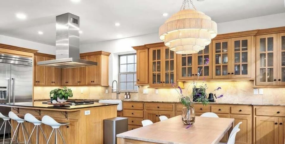 Chef's Kitchen + Dining Area