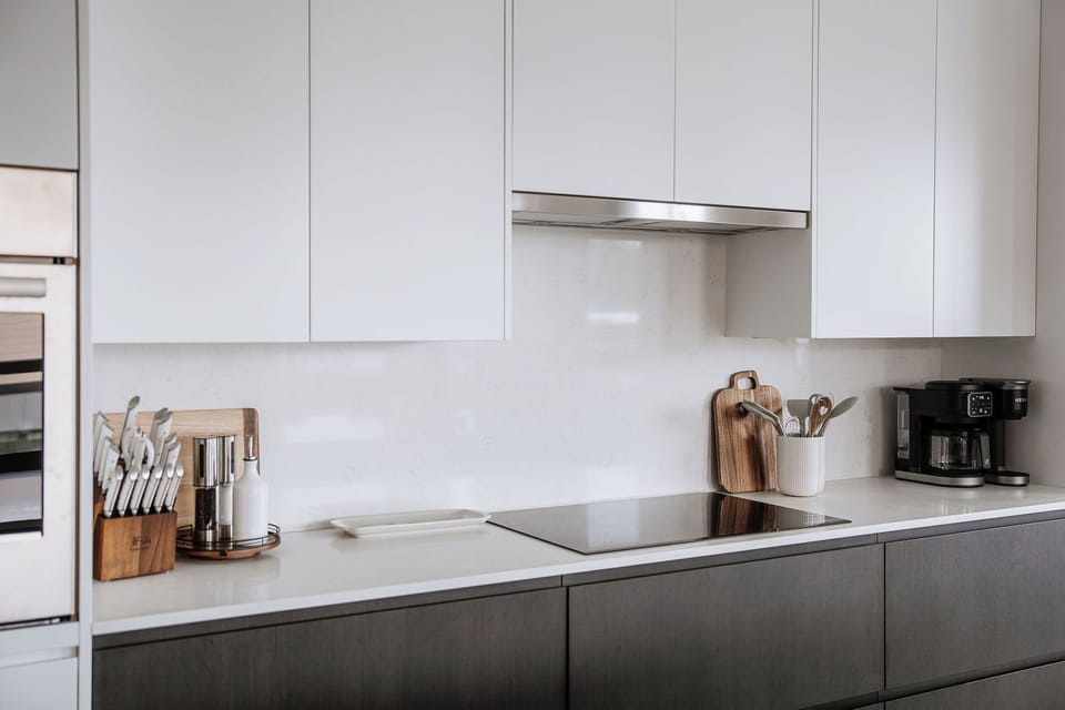 Four Peaks Penthouse kicthen 
