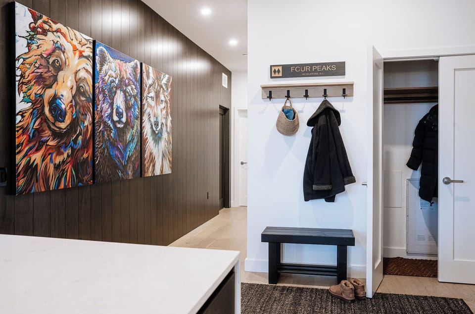 Four Peaks Penthouse entrance