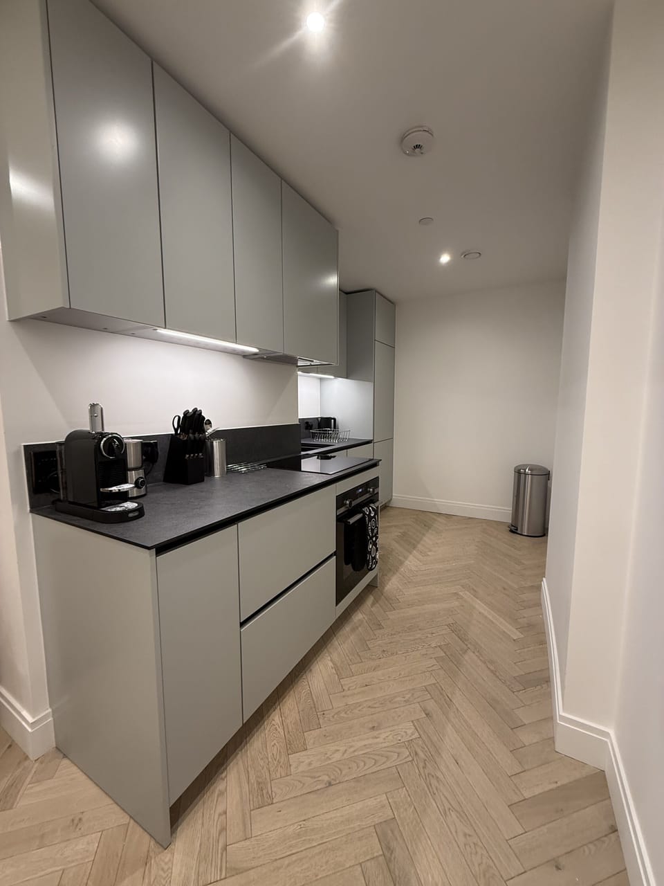 Kitchen with full facilities