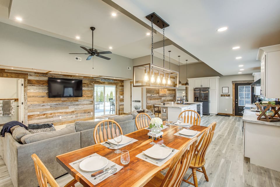 Byrdstown Vacation Rental | 4BR | 2.5BA | 2,015 Sq Ft | Step-Free Access