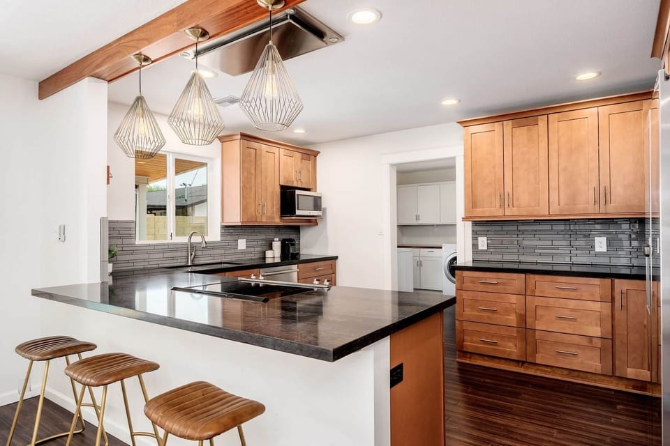 Kitchen 1
