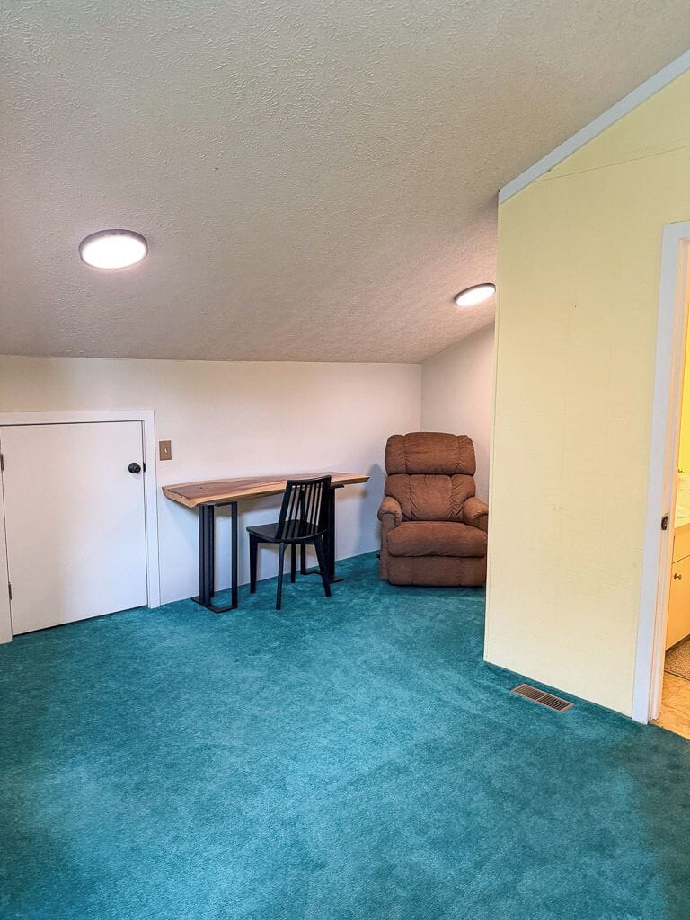 Master Suite sitting area
