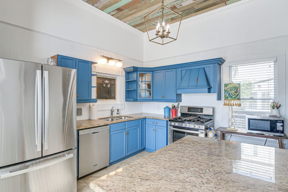 Kitchen | 1st Floor