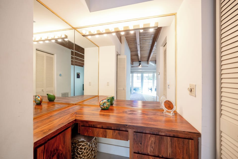 Dressing Table in Master Suite