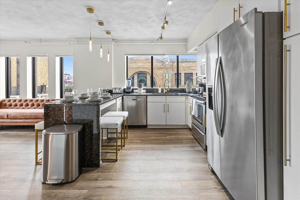 Kitchen 302