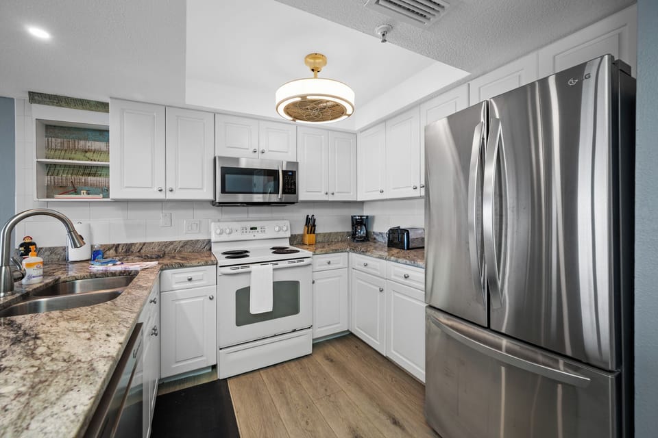 Freshly updated Kitchen with breakfast bar seating