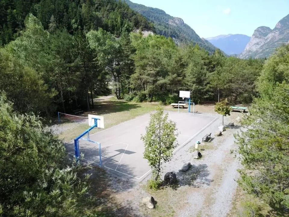 Sport court