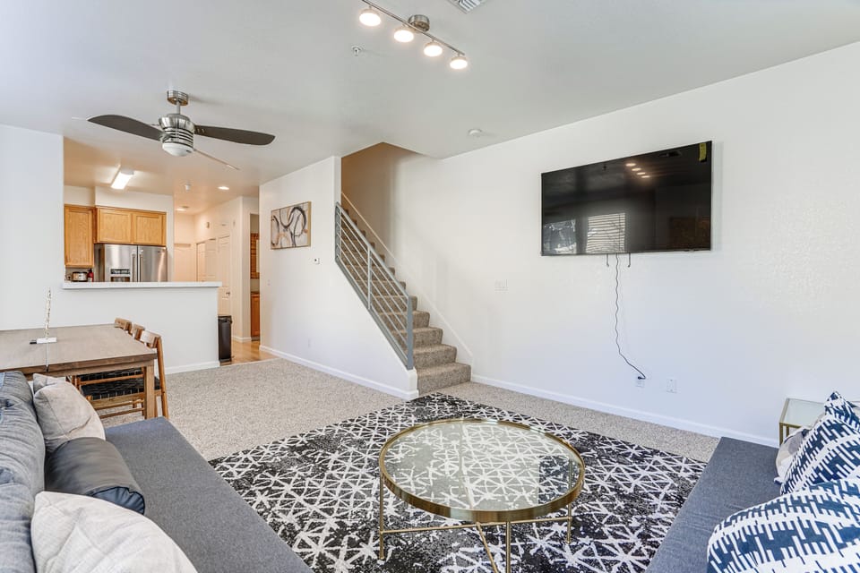 Living Room | 2nd Floor