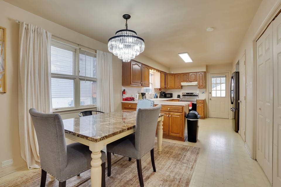Dining Area | Kitchen | Single-Story Unit
