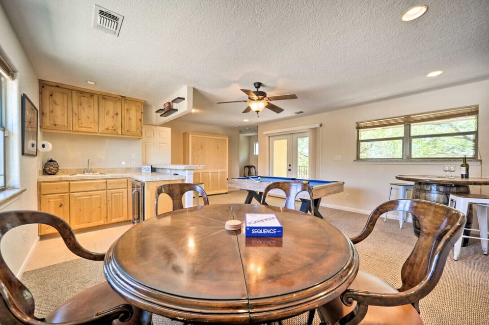 Game Room | Dining Table | Casual Seating Zone