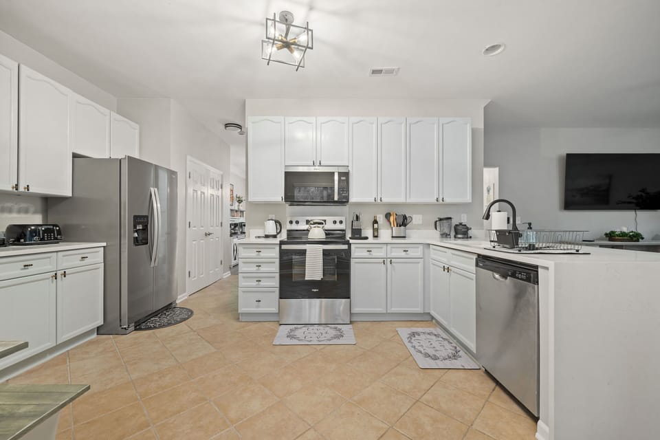 Spacious kitchen perfect for cooking together