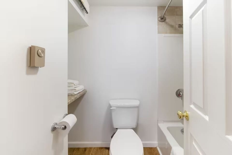 Rinse off easily with a clean tub-shower combination.