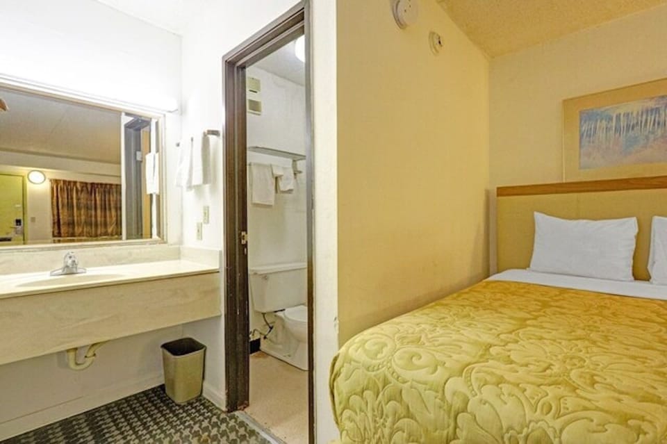 Bedroom. Interior and views may vary based on location and availability