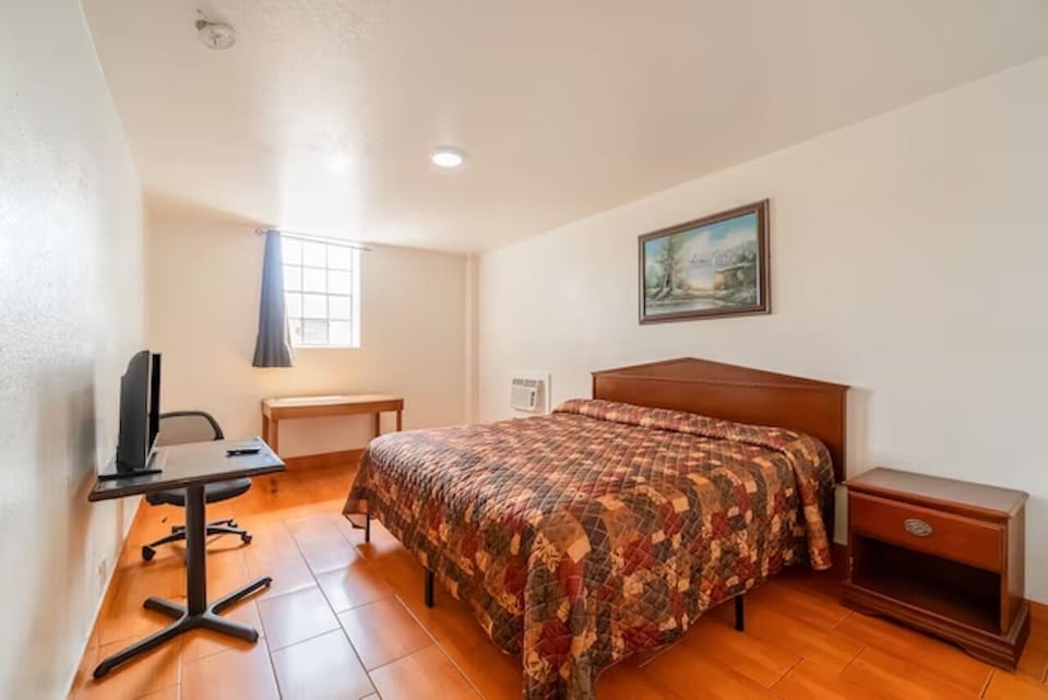 Bedroom. Interior and views may vary based on location and availability