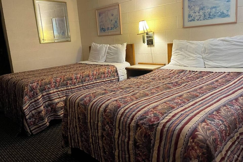 Kick back in a tidy double-bed room made for easy stays.