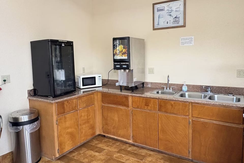 Recharge with quick snacks, cold drinks, and easy counter space.
