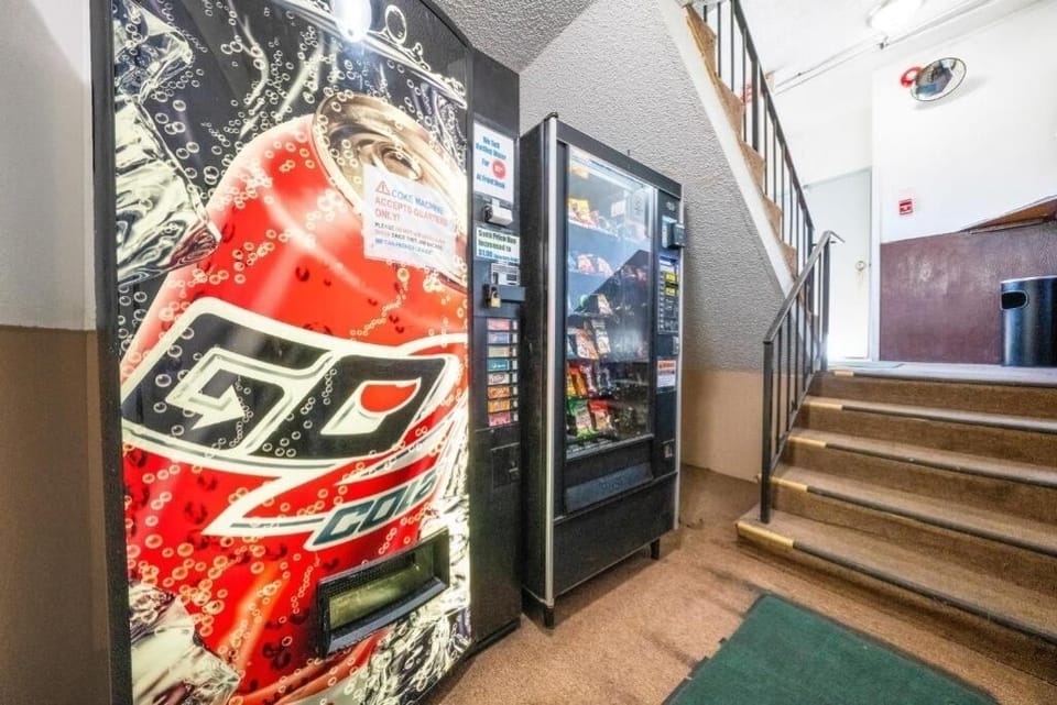 Vendo machine