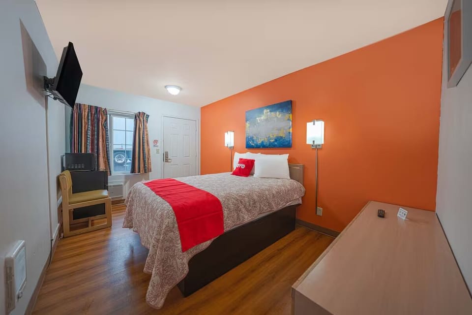 Bedroom. Interior and views may vary based on location and availability.