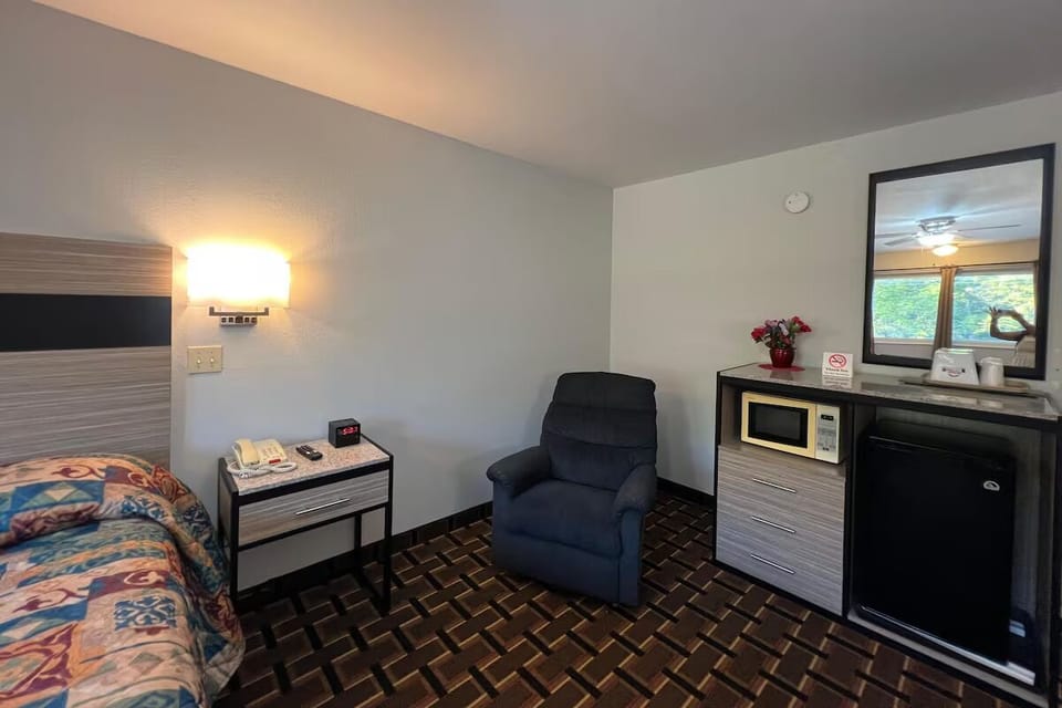 Bedroom. Interior and views may vary based on location and availability