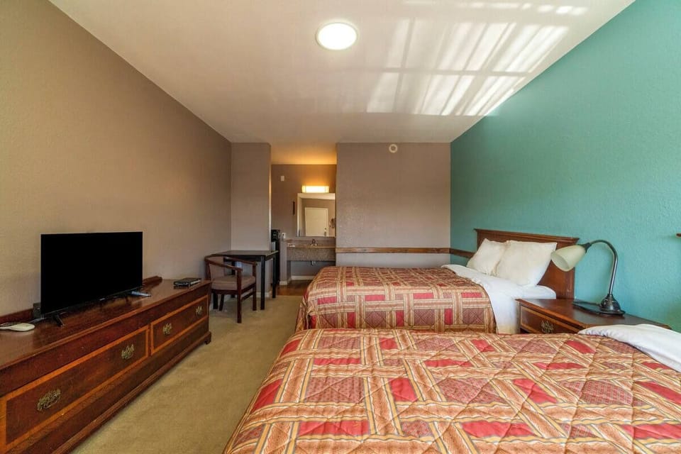 Bedroom. Interior and views may vary based on location and availability.