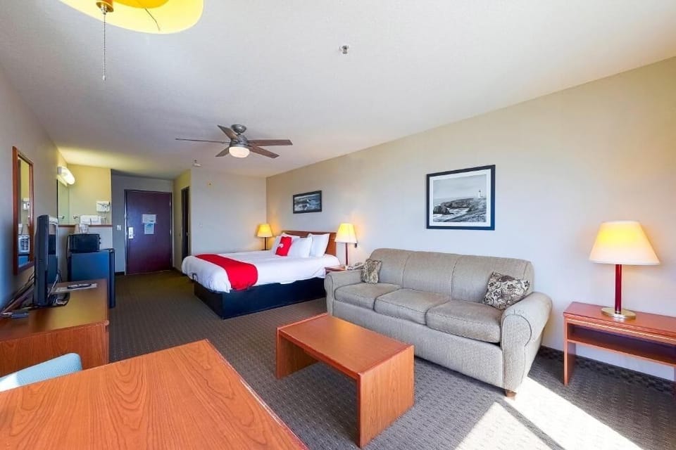 Bedroom. Interior and views may vary based on location and availability.