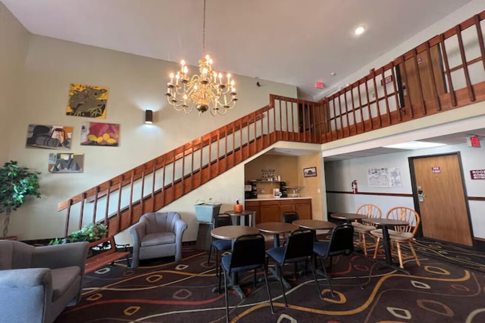Pour a fresh cup and lounge comfortably between outings.